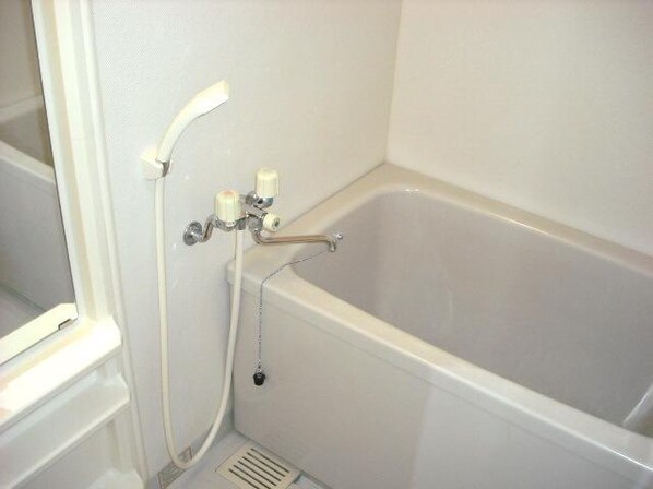 コンフォールの物件内観写真